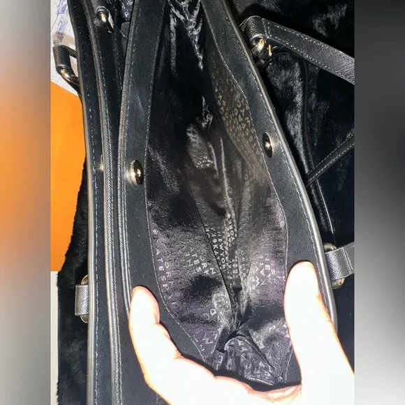 ❌❌SOLD❌❌🎀Kate Spade tote🎀 - Picture 4 of 14